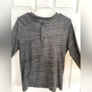 Aeropostale long sleeve button up. Size small